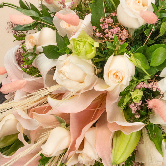 Bouquet Novia Lirios Rosados y Rosas