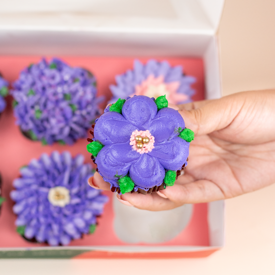 CUPCAKES FLORES MORADAS